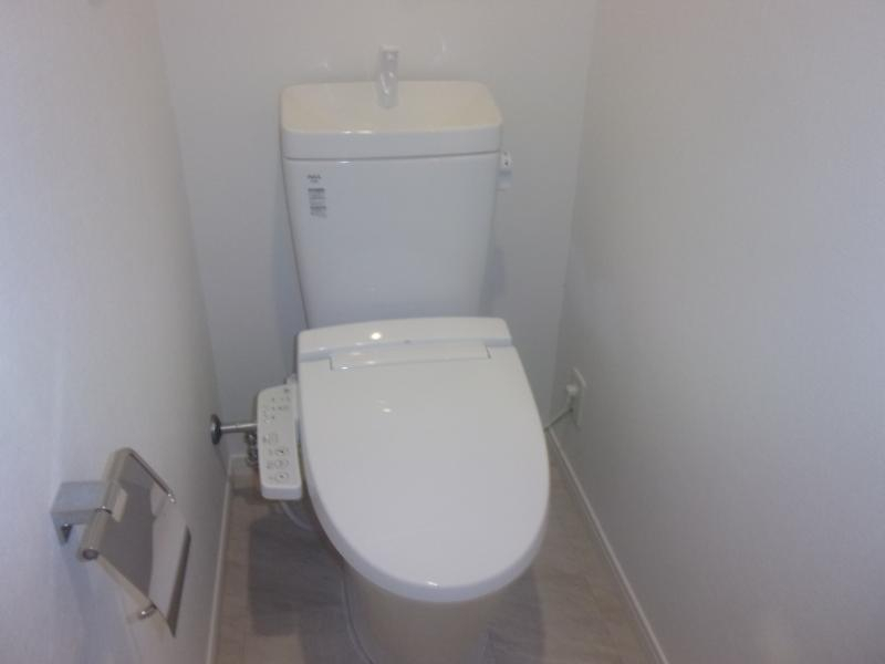 トイレ　※別号室参考写真※