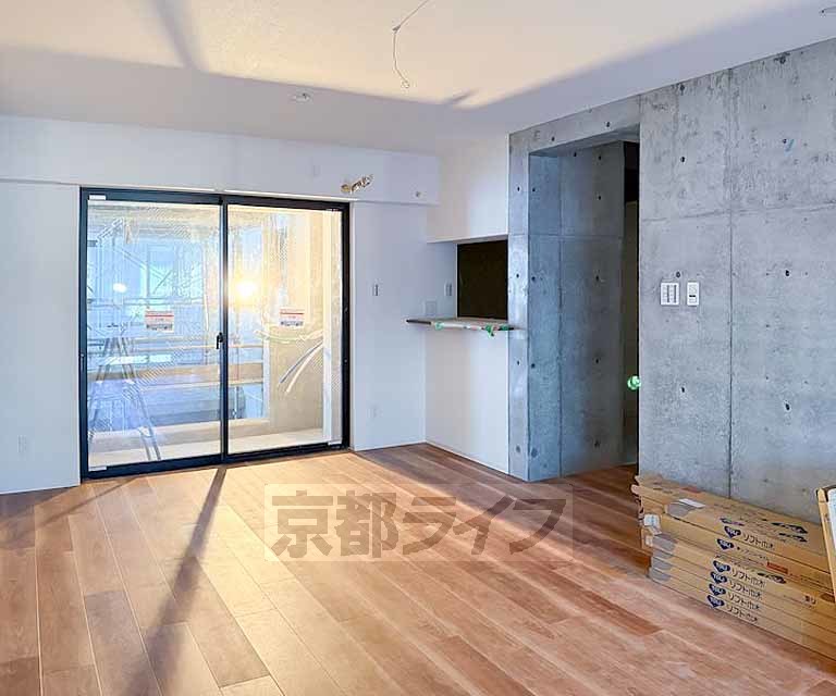 居室・リビング　リビング（室内工事中）