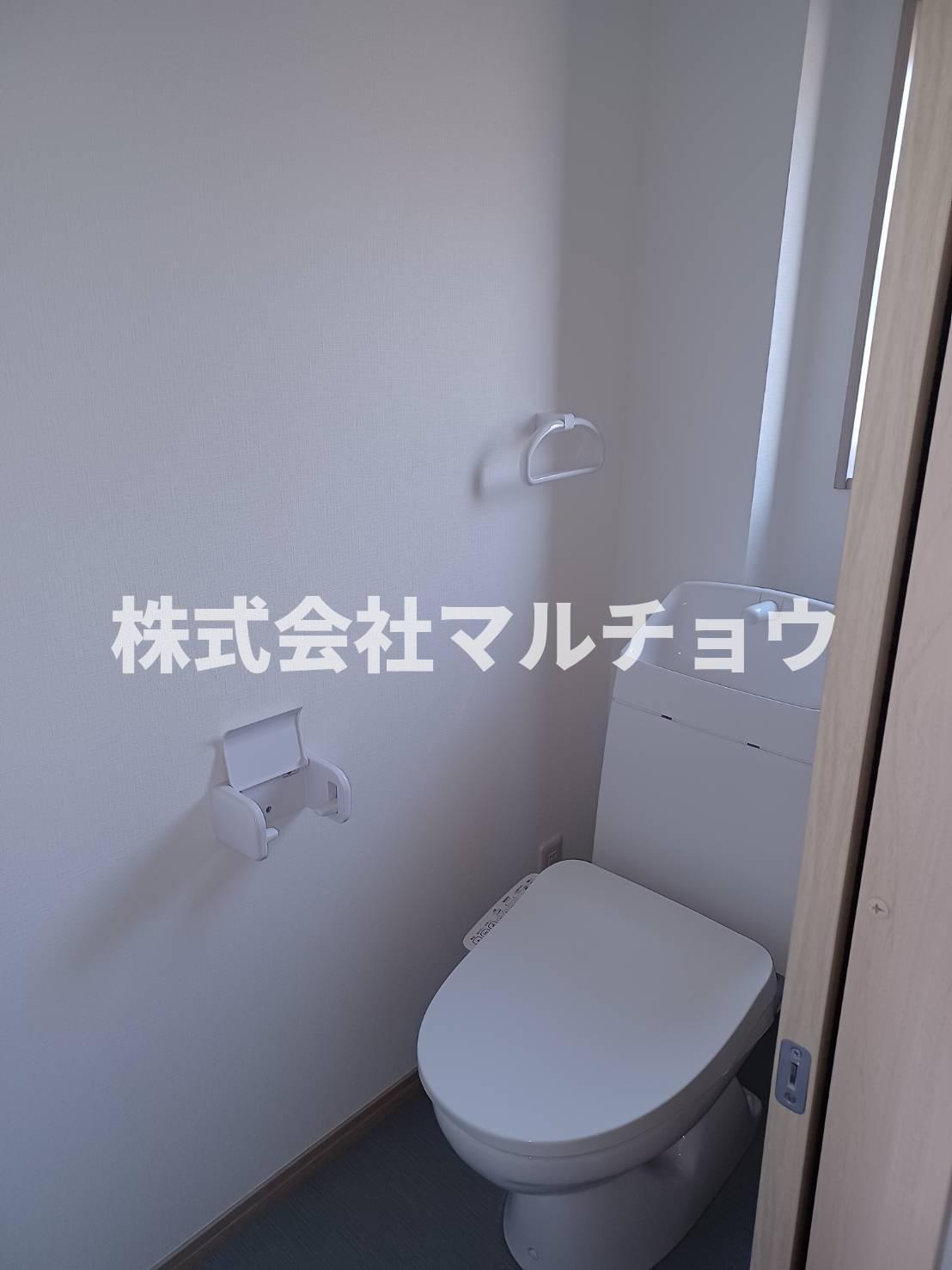 トイレ　清潔感のあるトイレです 外観もきれいです