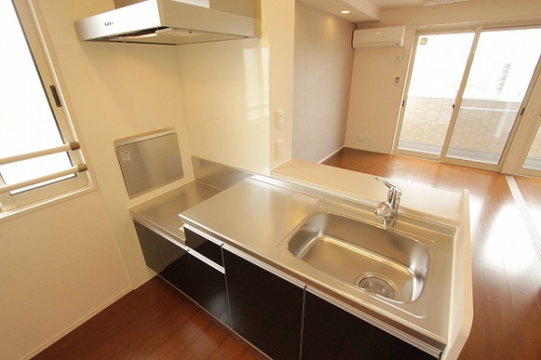 キッチン　対面キッチンで楽しくお料理♪