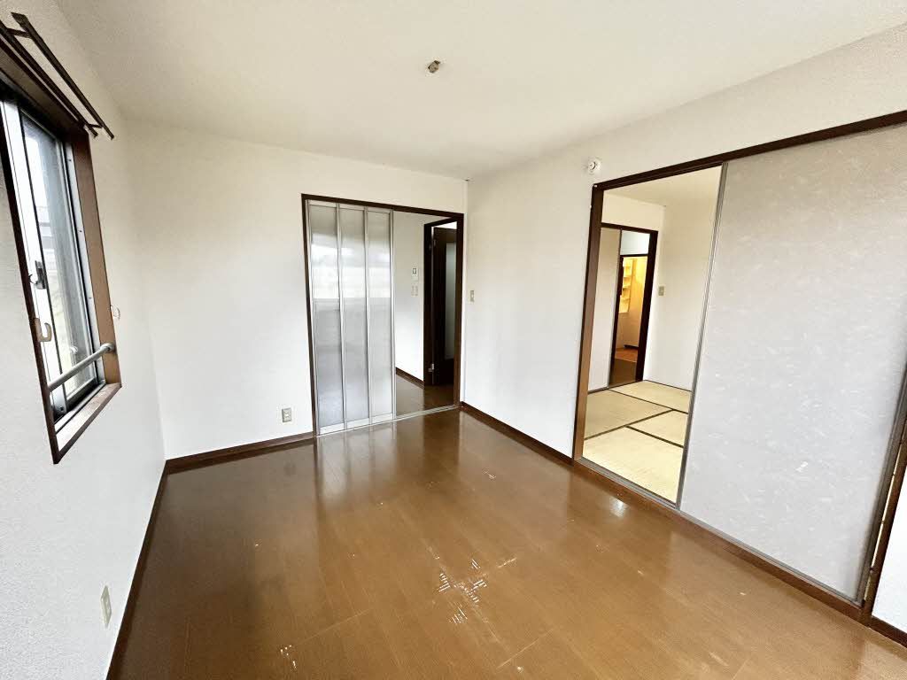 居室・リビング　キッチン