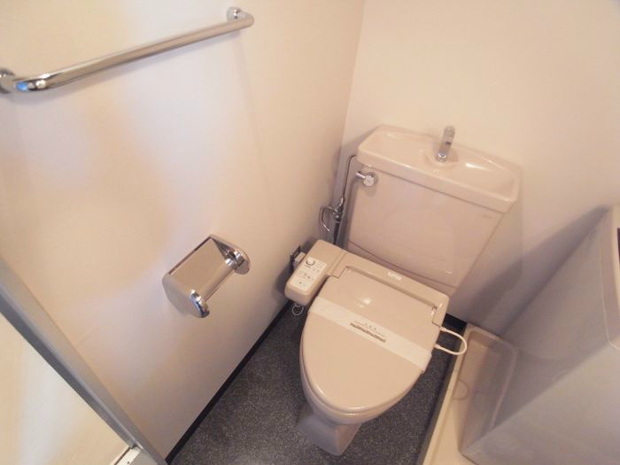 トイレ　参考画像