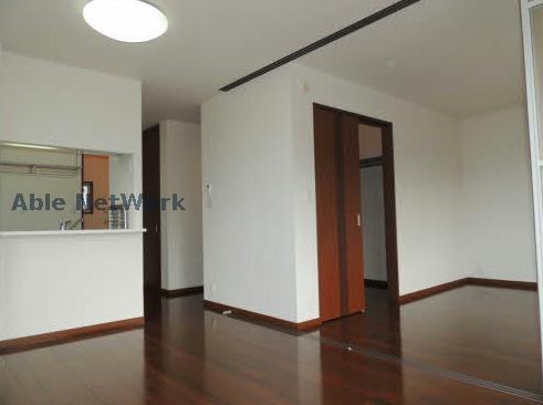 居室・リビング　別号室写真