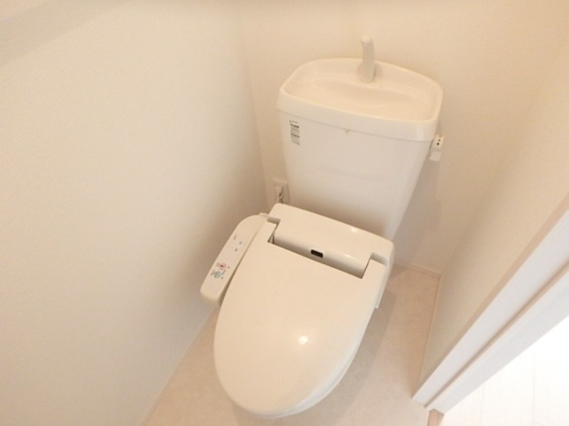 トイレ　図面と現状に相違がある場合には現状を優先