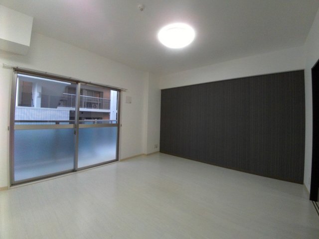 居室・リビング　居間です