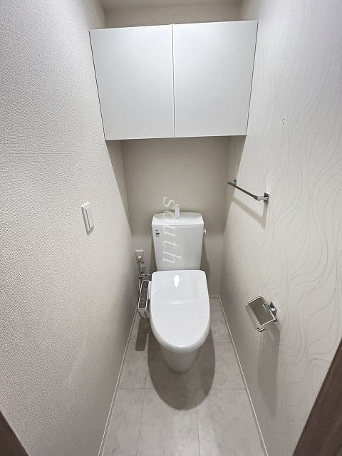 トイレ　ウォシュレット付きのトイレ