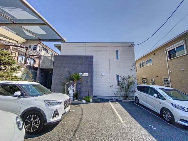 建物外観　相鉄本線「希望ヶ丘」駅より徒歩5分のアパートです。