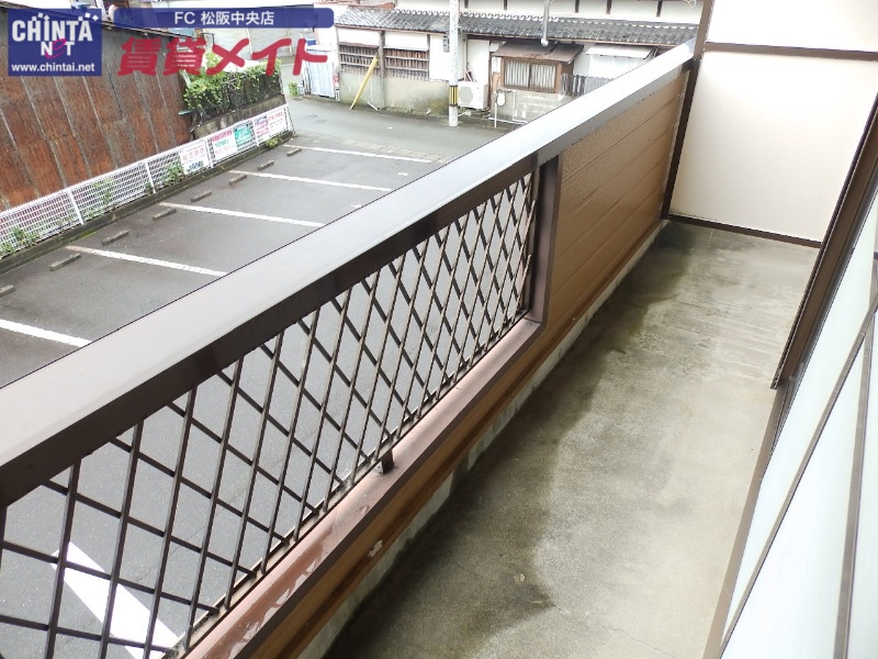 バルコニー　同物件別室写真