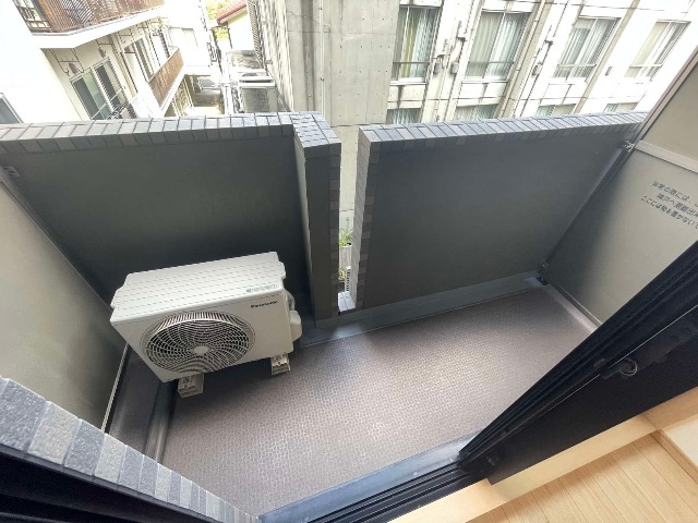 バルコニー　※同物件の別号室の参考写真です。