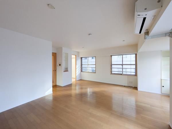 居室・リビング　※別部屋参考写真