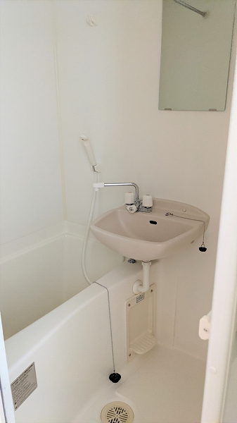 バス・シャワールーム　現況優先