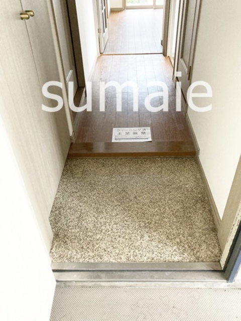 玄関　玄関スペース。