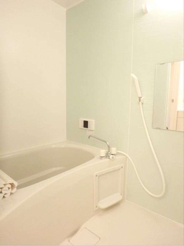 バス・シャワールーム　図面と現状に相違がある場合には現状を優先