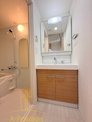 洗面設備　Alivis九条