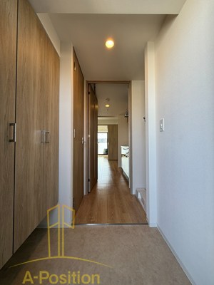 玄関　Alivis九条