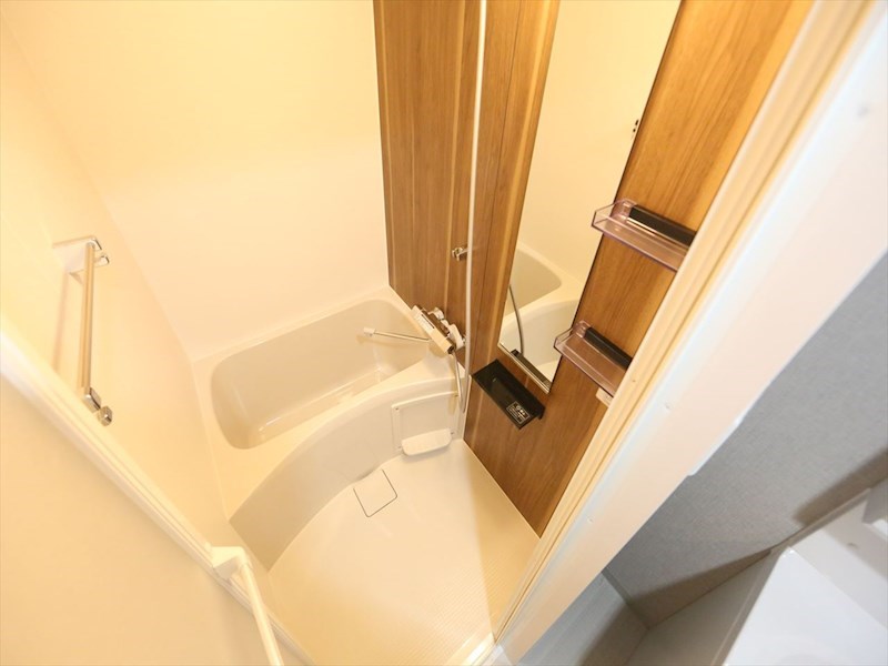 バス・シャワールーム　バスルーム　浴室暖房乾燥機付き