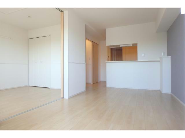 居室・リビング　202