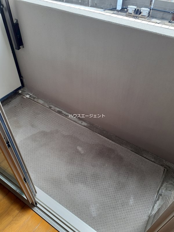 バルコニー　嬉しいバルコニー付き※参考写真は別号室です。