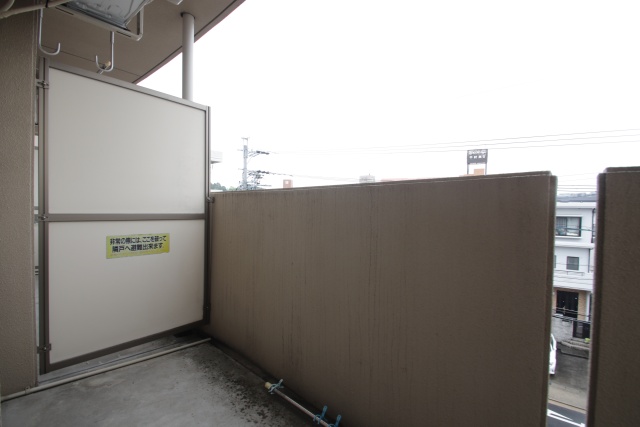 バルコニー　※別室の参考写真の為、現況優先です。