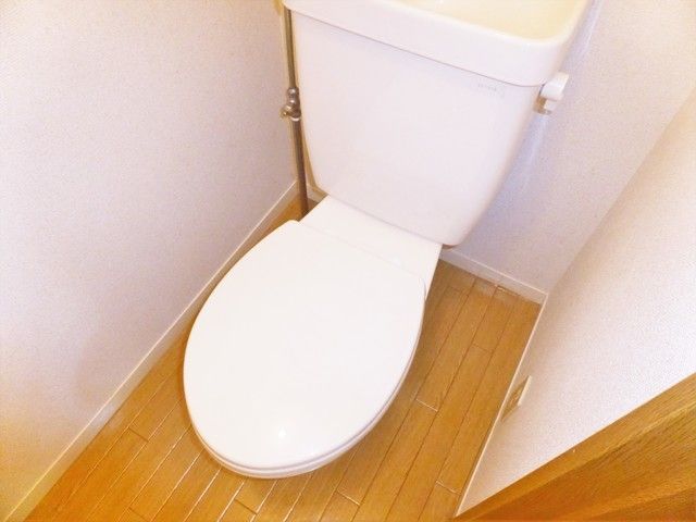 トイレ　別部屋の参考写真です。