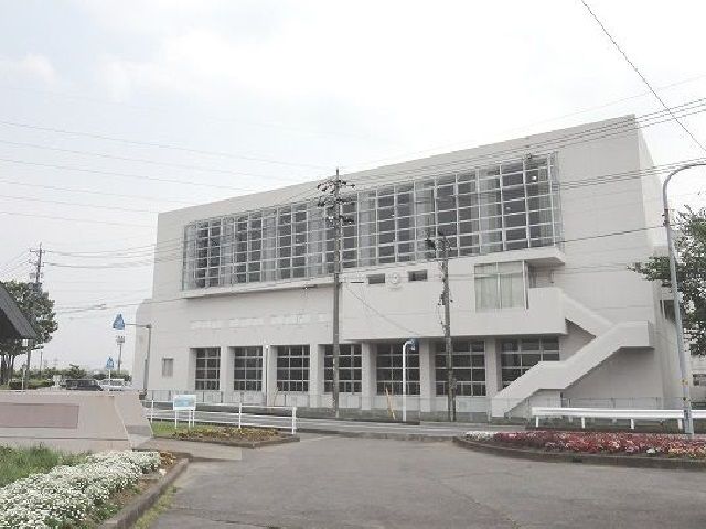 中学校　瑞穂市立穂積北中学校（中学校）まで1100m