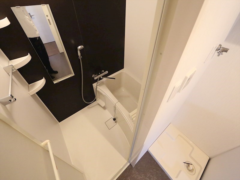 バス・シャワールーム　バスルーム　浴室暖房乾燥機付き