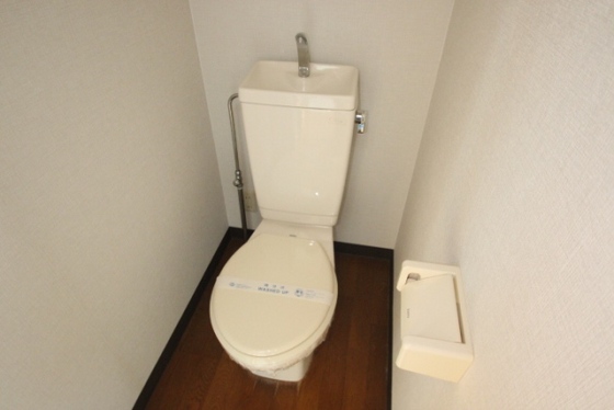 トイレ　※別部屋の写真です