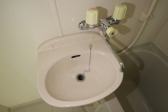 洗面設備　※別部屋の写真です