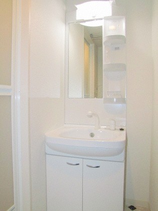 洗面設備　※他号室の写真になります。ご参考ください