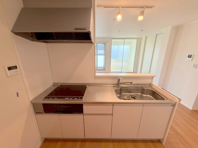 キッチン　IH調理器