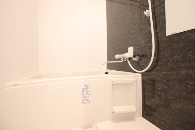 バス・シャワールーム　※別室の参考写真の為、現況優先です。