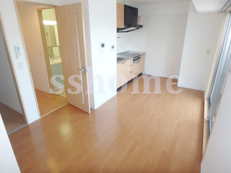 居室・リビング　室内とてもきれいです☆