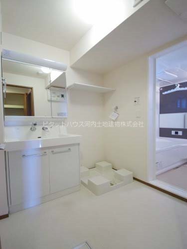 洗面設備　洗面所