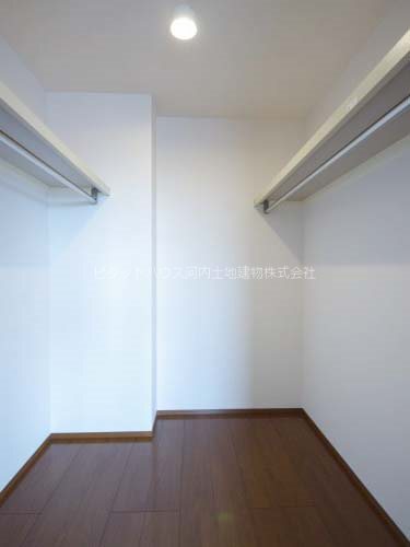 収納　ウォークインクローゼット