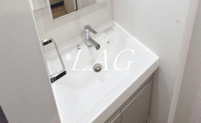 洗面設備　独立洗面台です。