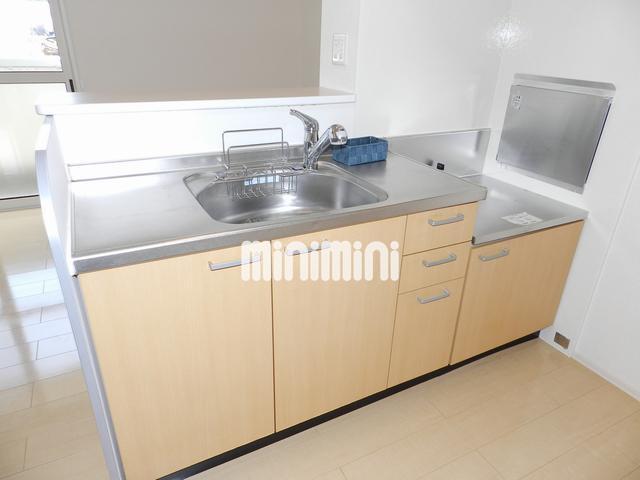 キッチン　人気のカウンターキッチンです。