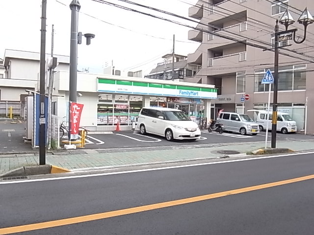 コンビニ　ファミリーマート柏藤ヶ谷店（コンビニ）まで801m