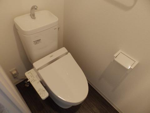 トイレ　シャワー付トイレ
