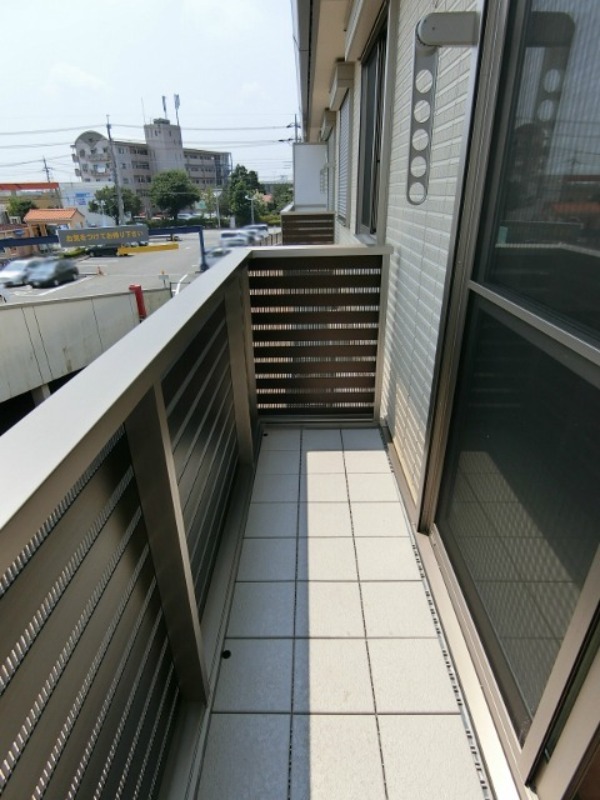 バルコニー　図面と現状に相違がある場合には現状を優先