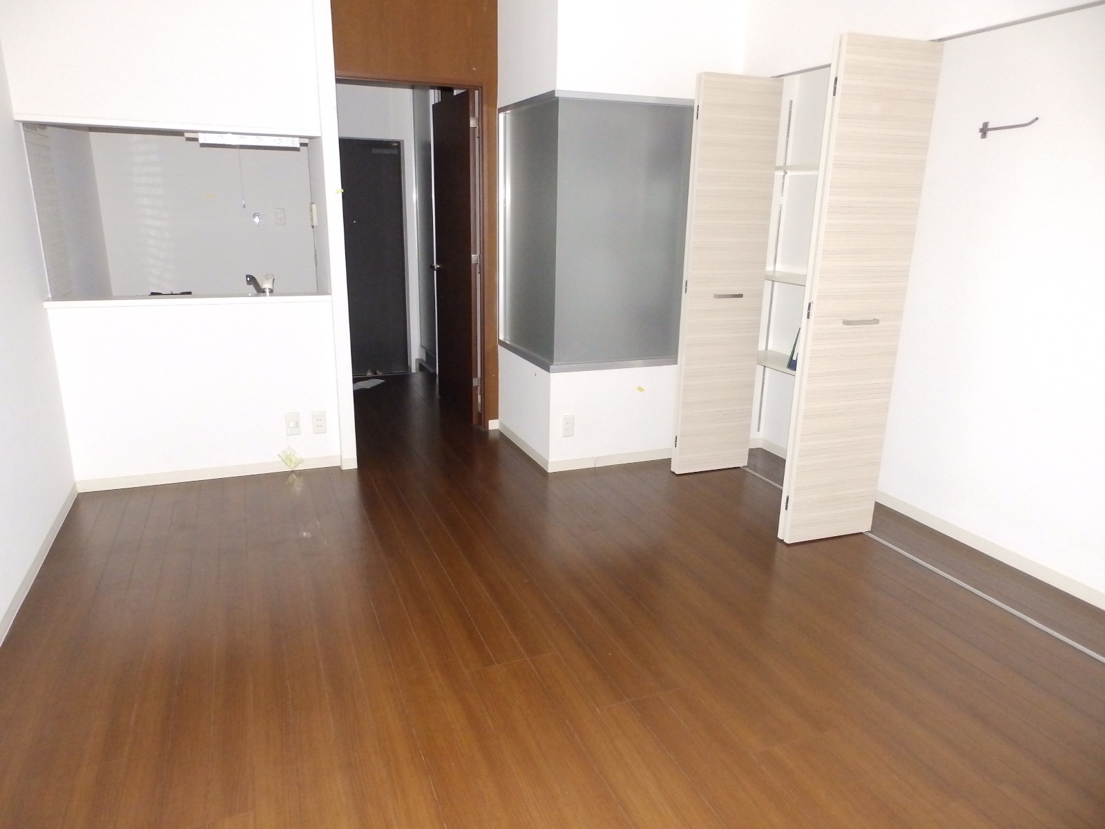 居室・リビング　広さも十分