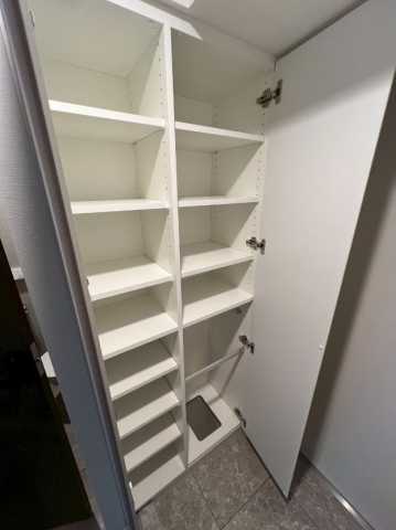 収納　※他部屋の同じ間取りの写真になります。