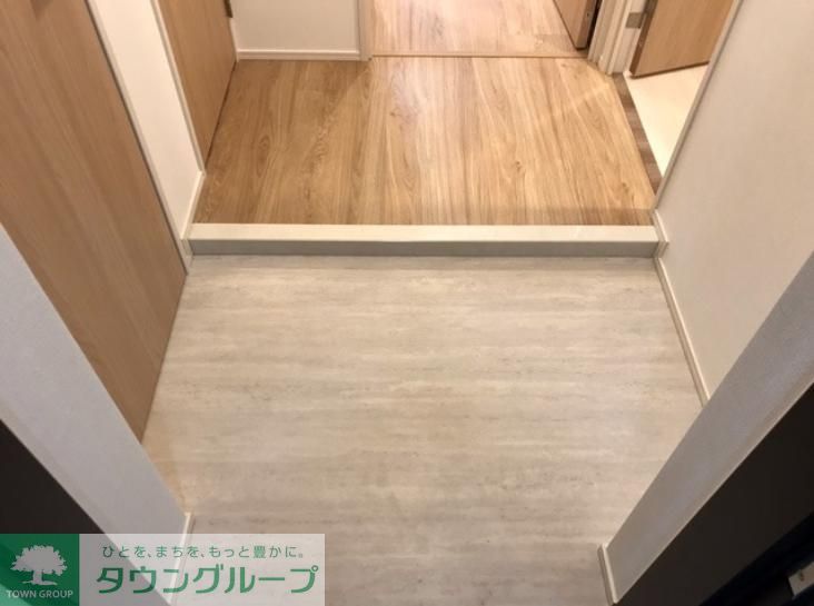 玄関　※別号室参考写真