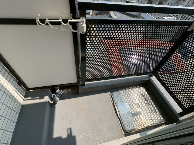 バルコニー　陽当たり良好なバルコニーです