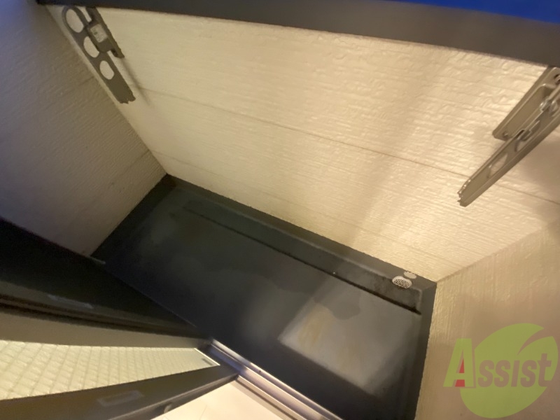 バルコニー　バルコニー付きなので晴れた日は洗濯物が干せそうです。