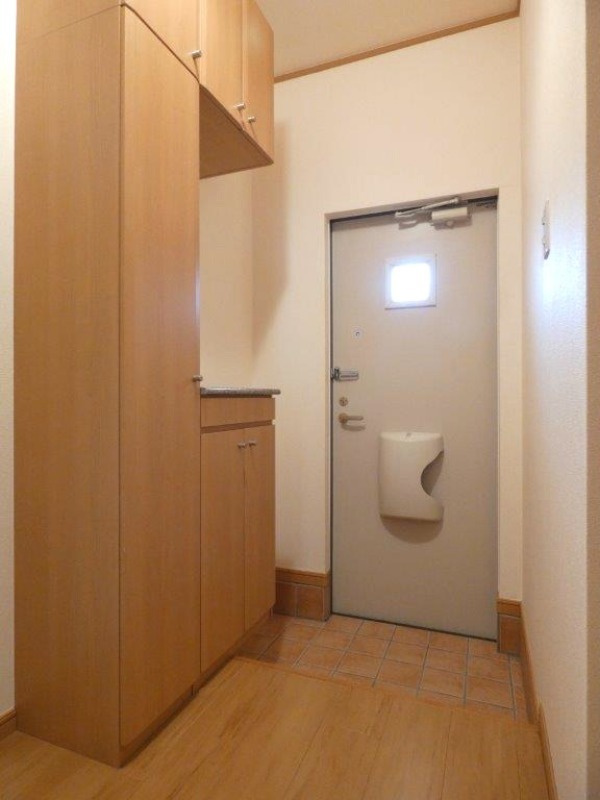 玄関　図面と現状に相違がある場合には現状を優先