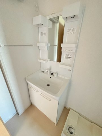 洗面設備　同業者施工同イメージ