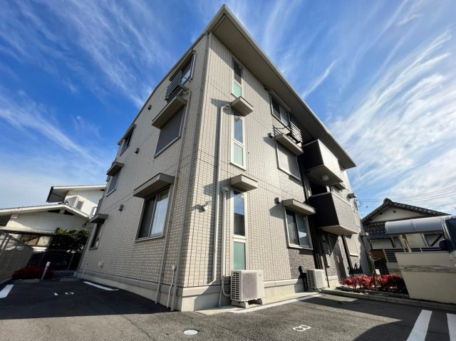 建物外観　おしゃれな外観です