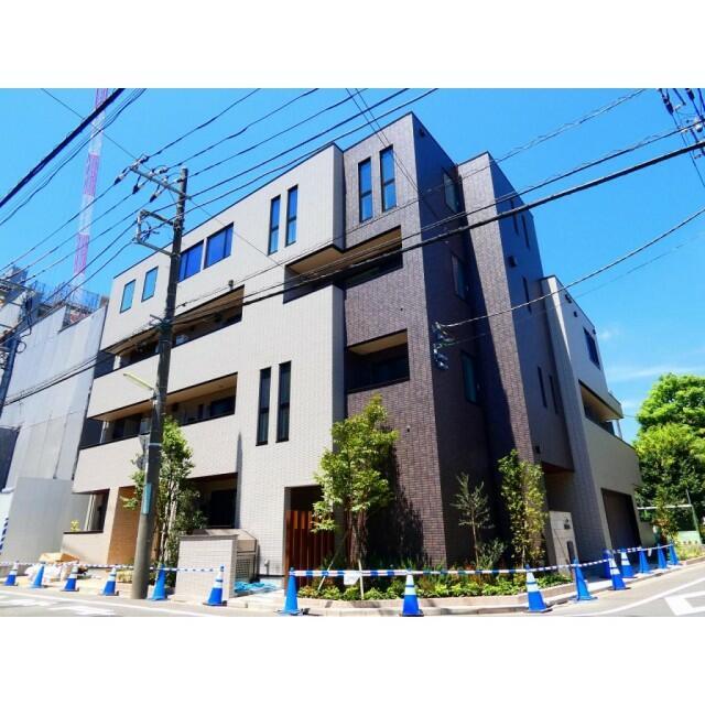 建物外観　４階建てです