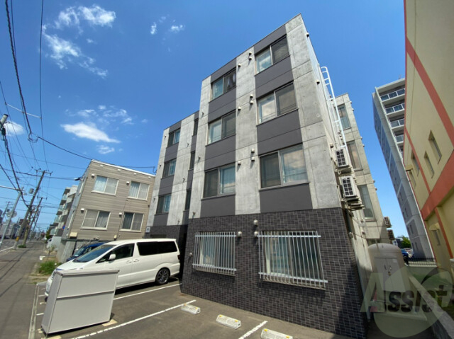 建物外観　札幌市北区北三十五条西「ＰｏｒｔｅＢｏｎｈｅｕｒ」