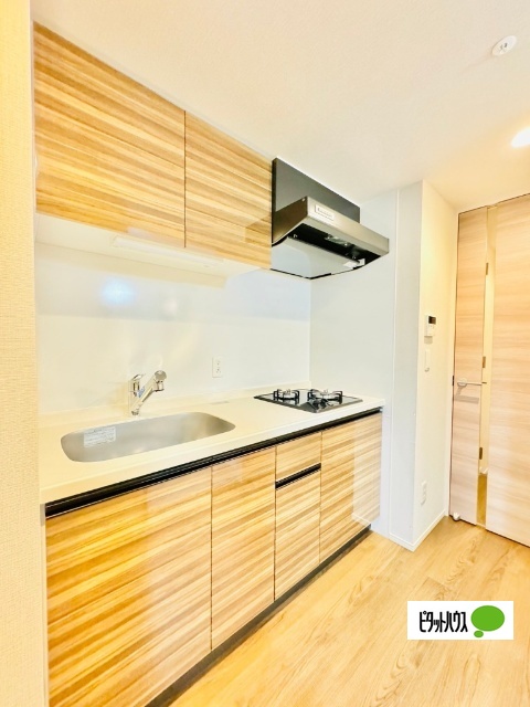 キッチン　同施工会社の同仕様写真です。